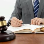 Diritto Cinese: la Giurisdizione nel Contratto Stipulato con una Parte Straniera Diritto Cinese: la Giurisdizione nel Contratto Stipulato con una Parte Straniera