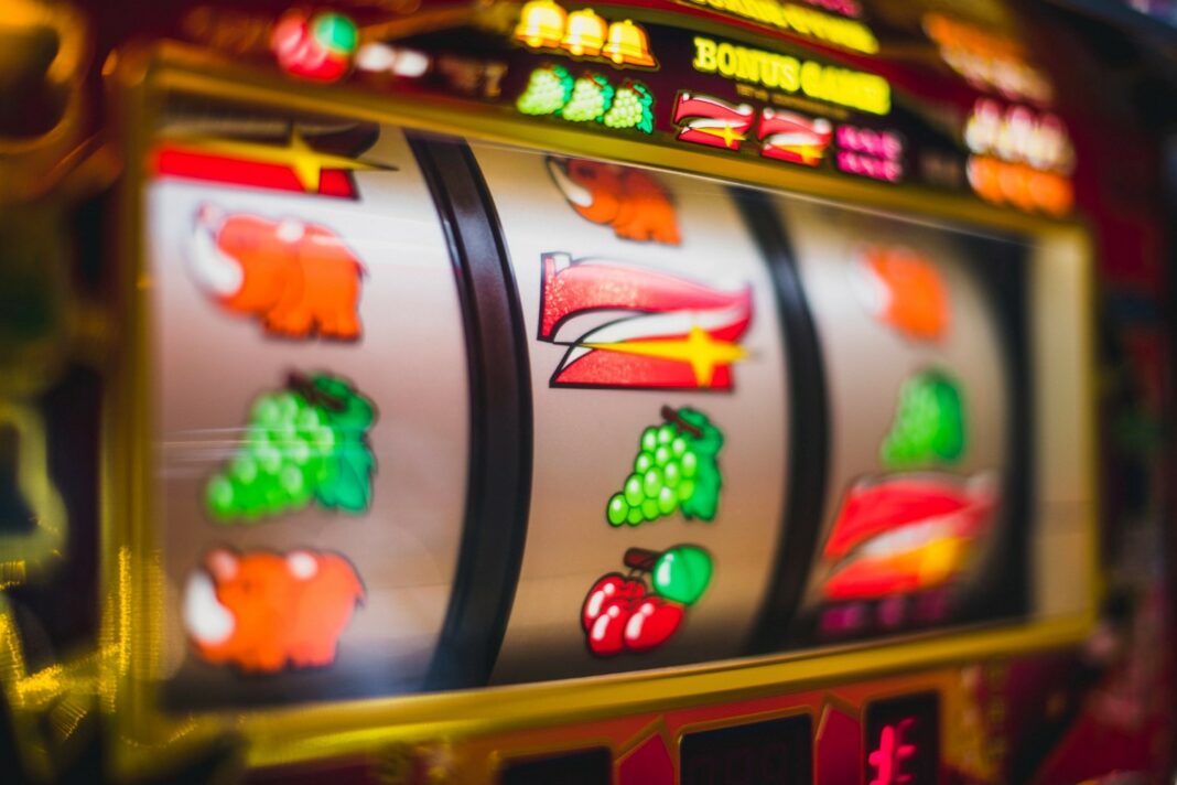 Slot Machines: Esenti Iva i compensi corrisposti dal gestore a terzi esercenti incaricati della raccolta delle giocate